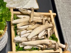 -牛人日志·鲜牛肉骨汤火锅(万科里瑧店)