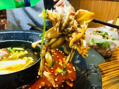 -味仙疯美蛙鱼头(清扬路总店)