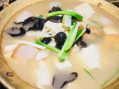 豆腐汤-老头儿油爆虾·知味杭州(爱琴海购物中心)
