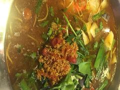 -老凯俚酸汤鱼(鸿通城店)