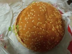 麦麦夜小堡-麦当劳(北京金星西路店)