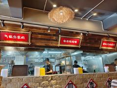 -蛮佬拾·乡里土菜馆(河西王府井店)