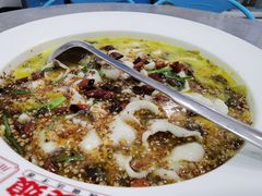 酸婆娘酸菜鱼-酸婆娘江湖川菜(紫竹路店)