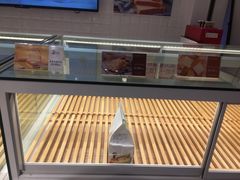 面包甜点陈列柜-爸爸糖吐司面包(重庆解放碑英利大融城店)