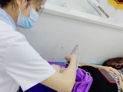 -蕾特恩专业祛痘·皮肤管理