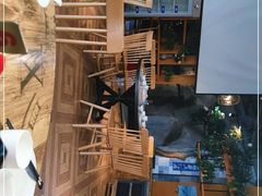 -香山湖家家宴(中山陵店)