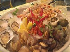 -La Mer Restaurant & Lounge