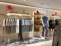 -广州白马服装市场