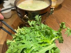 -爱碗亭·鲜炒湖南菜(壹城中心店)