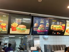-麦当劳(郑州东高铁站店)