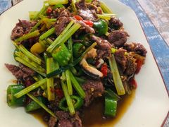 -南雄雄州土菜餐厅(粤北大厦店)