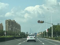 -南汇新城海滩