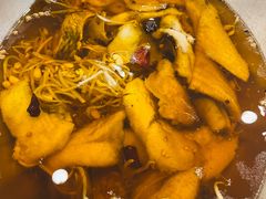 -鑫巴蜀小镇 · 水煮鱼专研店(玉桥店)