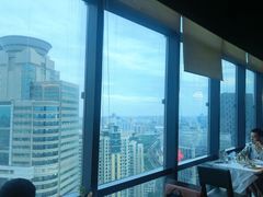 -上海龙之梦万丽酒店