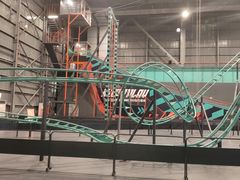 -极限PLAY运动娱乐新世界·团建派对潮玩休闲馆·室内蹦极高空游乐园