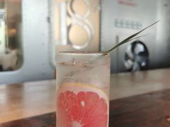 -18号酒馆(天目里店)