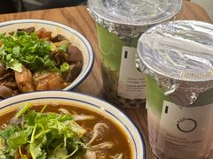 -CowCow其其·牛杂咖啡公司(六运店)
