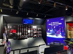 -ROG玩家国度(美罗城店)
