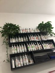 -黑奥秘脱发白发中心