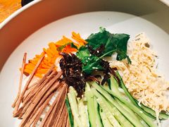 -云海肴·汽锅鸡·云南菜(天山百盛优客店)