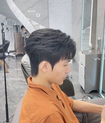 -川和潮人