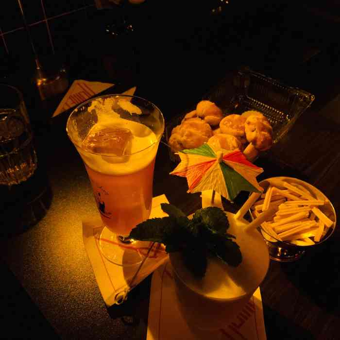 homeless-"南京喝过最喜欢的酒吧,只可惜老板要回大西.