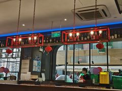 -月枫江南小馆(绿地缤纷广场店)