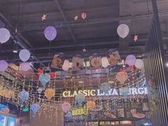 -拉亚汉堡经典餐厅(商城路店)
