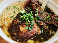 -佬钱湾仔(衣裳街店)