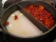 -热火朝天鲜切牛肉火锅(南强街巷店)