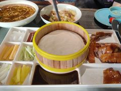 -月枫江南小馆(绿地缤纷广场店)