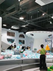 -MINI MARS KIDS CLUB亲子家庭中心(长宁天山店)