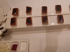 -贝勒爷·酥不腻烤鸭