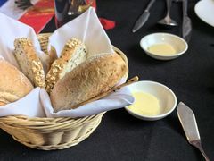 -塞纳河法国餐厅(唐延路店)