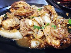 -六合夜市