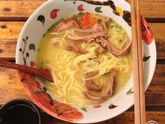 胡椒猪肚鸡汤面-千金一碗·宝岛一村(韩国街店)