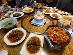 -湖南文氏湘菜馆(顺河高架路店)