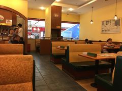 卡座-萨莉亚意式餐厅(河东万达店)