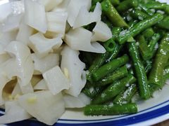 -鲁南仔·滕州炒鸡(经三路店)