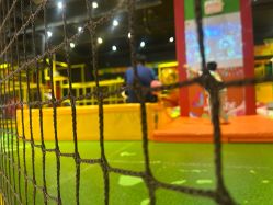 -蹦蹦跳跳(新奥购物中心店)