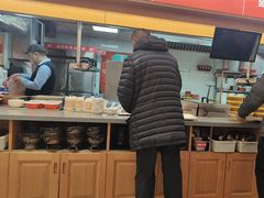 -南城香·饭香串香馄饨香(花园北路店)