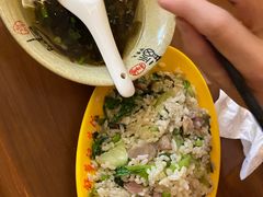 -舒蔡记生煎菜饭(云南中路店)