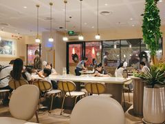 -必胜客(WOW中心城店)