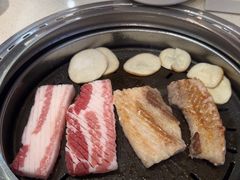 -韩香福烤肉庄园(荣成店)