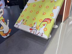 -反斗乐园π·电玩·高空拓展·蹦床(龙华天虹店)