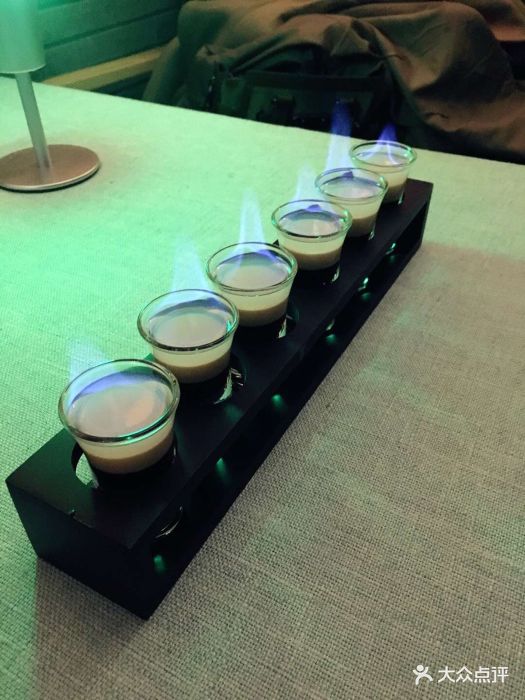 gold coast 顶层海景●咖啡鸡尾酒简餐-b12轰炸机-菜-b12轰炸机图片-