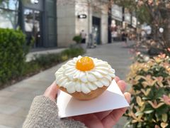 -VERIE BAKEHOUSE