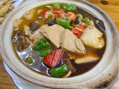 雁来菌炖豆腐-竹乡人家大鱼头(南山竹海店)