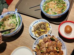 -兰州陈记牛肉面 ·烧烤· 铜锅涮肉(万达店)