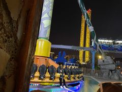 -七彩云南欢乐世界